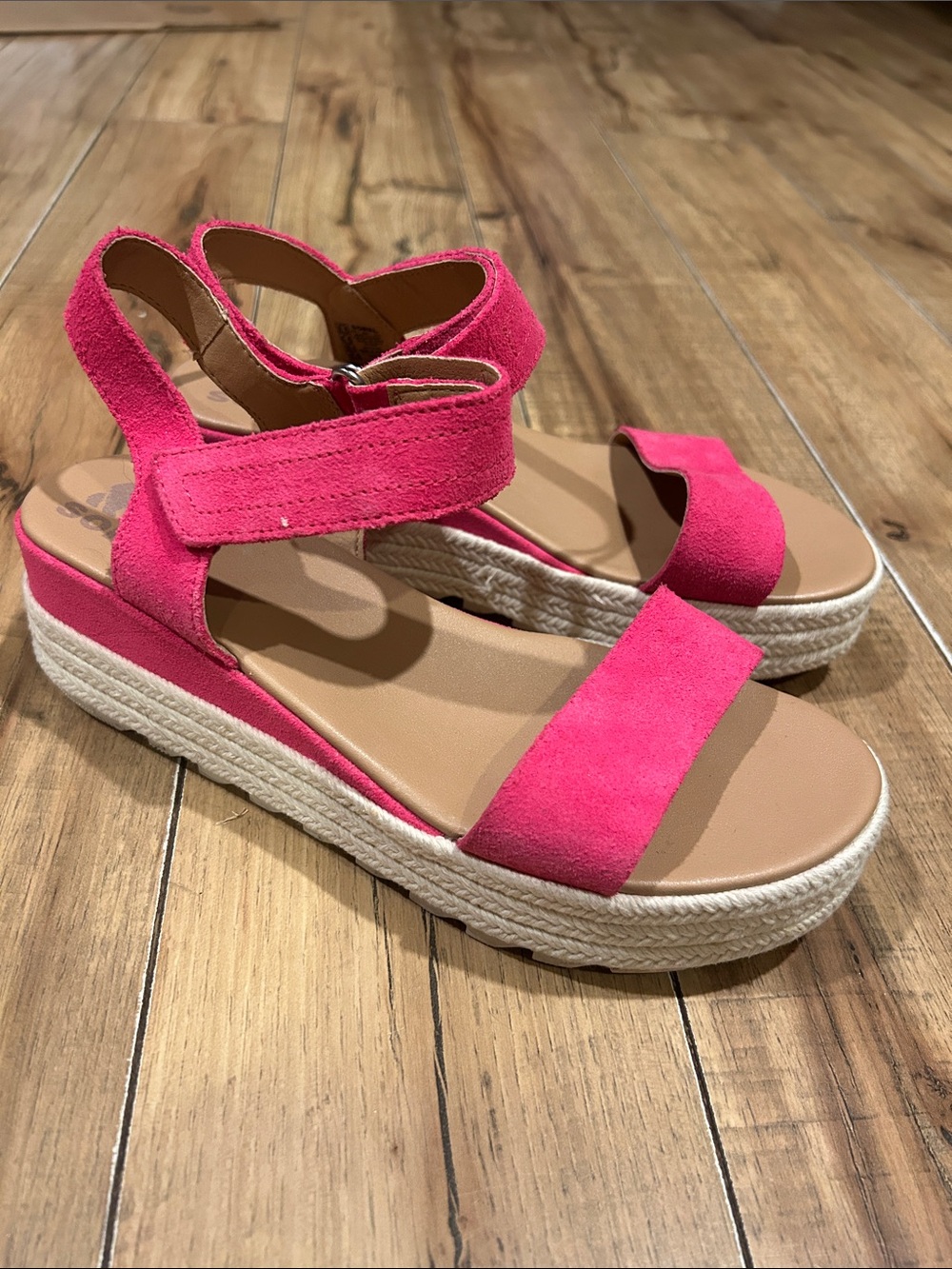 SOREL Cameron Flatform Sandals - Size 8.5 - Pink Leather summer leather comfort